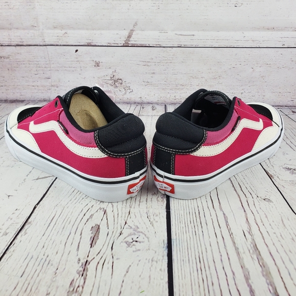 *Sold New Van's TNT Advanced Prototype Magenta - Picture 5 of 9